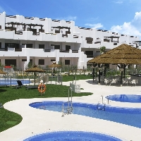 BUNGALOW CON SOLARIUM DE OBRA NUEVA EN MAR DE PULPÍ (ALMERÍA).