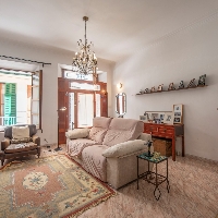 Casa de pueblo en venta con terraza centro de Soller