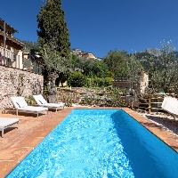 Casa rústica en venta con piscina en Fornalutx