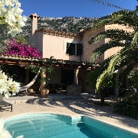 Casa en venta 3 habitaciones y piscina en Sóller