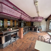 Alquiler de bar con salida de humos en Pablo Neruda