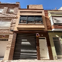 CASA ADOSADA EN BURRIANA