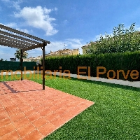 Chalet en alquiler con piscina en El Vedat Torrent