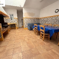 Casa grande de dos plantas en el centro de Burriana