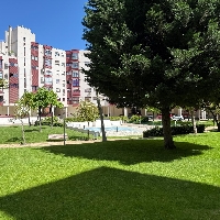Subasta de piso con garaje en Valdebernardos Madrid