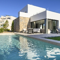 Villa exclusiva de 3 dormitorios a la venta en el prestigioso Resort de Golf Las Colinas(Alicante)