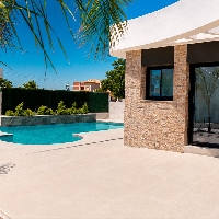 Villa en una planta con 3 dormitorios y piscina privada a la venta en Montesinos