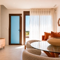 Adosado moderno con 3 dormitorios, sotano y solarium privado a la venta en Dolores.