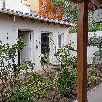 Chalet en venta 4 habitaciones y patio en Castronuño 