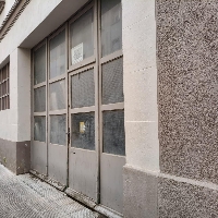 Local comercial grande en venta en Burlada