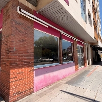 Local comercial en alquiler calle Campanillas León