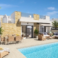 Chalet independiente de 3 dormitorios con piscina privada y solarium en San Fulgencio(Alicante)