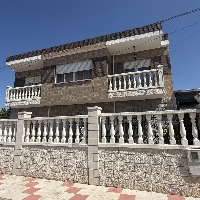 Se Vende Chalet con Piscina, Calle Imprenta, Trobajo del Camino