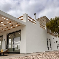 Villa a medida de 4 dormitorios y piscina privada rodeada de naturaleza en Pinoso(Alicante)