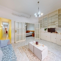 Piso en venta 2 habitaciones y patio Chamberi Madrid
