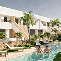 Bungalow de planta alta con 2 dormitorios y solarium privado a la venta en Pilar de la Horadada