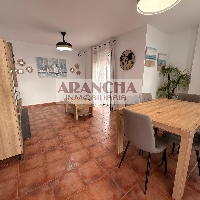 Casa con garaje y 3 habitaciones zona playa Chipiona