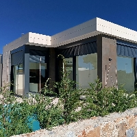 Villa de una sola planta con 3 dormitorios y piscina privada en el campo de golf(Pilar de la Horadada)