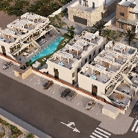 Bungalow de planta alta con 3 dormitorios con solarium privado en Pilar de la Horadada