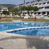ALQUILER VACACIONES FRENTE MAR APARTAMENTO PISCINAS TENNIS E