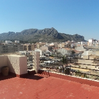** ÁTICO EN ONDARA CON MAGNÍFICAS VISTAS AL MAR Y LA MONTAÑA