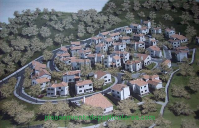 Estupenda urbanizaciòn de chalets independientes en plena sierra de Aracena