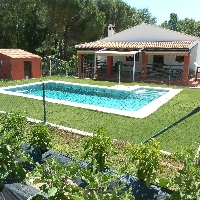 PARCELA EN URBANIZACION ENTREPINOS CON DOS VIVIENDAS. CARRET