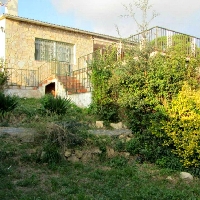 Casa rebajada 10000E