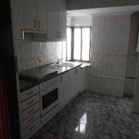 Alquilo piso en Oviedo