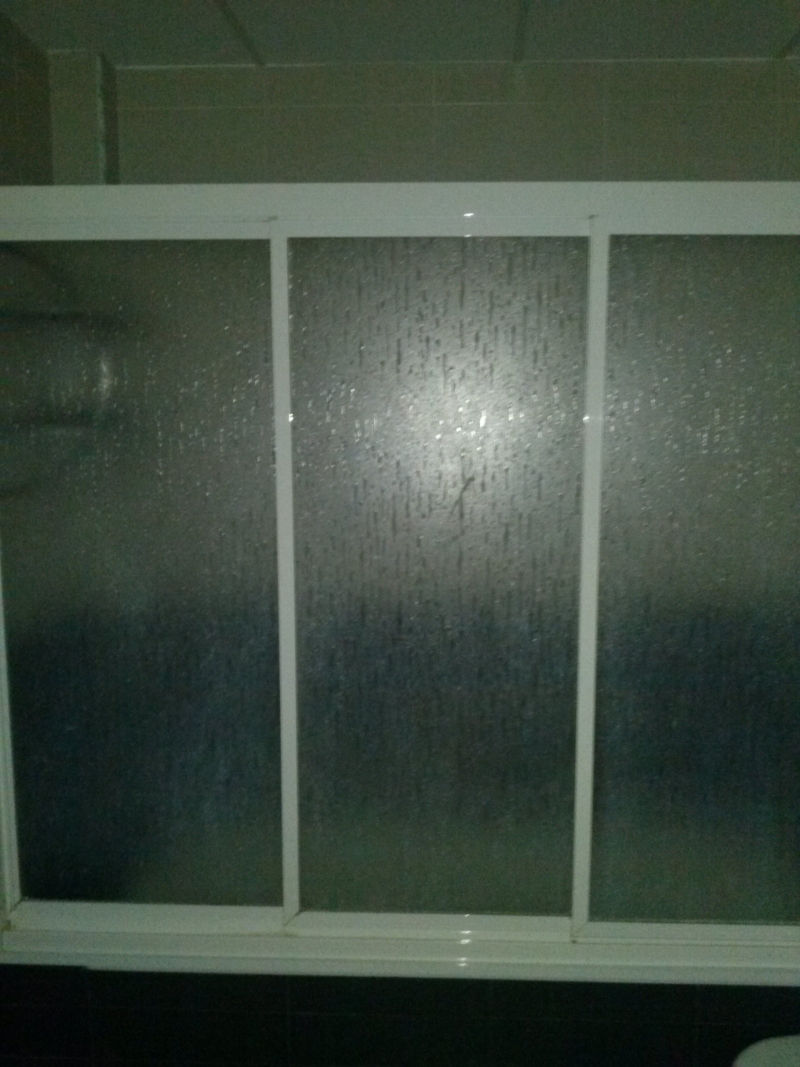 MAMPARA CUARTO DE BAÑO