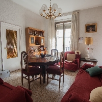 Piso en Venta en calle Oso, Madrid.