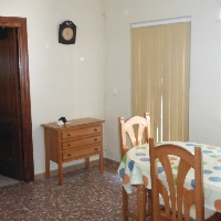 CASA DE 110 M2 MAS TERRAZA DE 30 M2 PARA ENTRAR A VIVIR