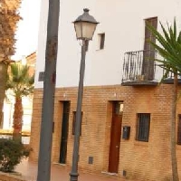 VENTA ADOSADO CÉNTRICO